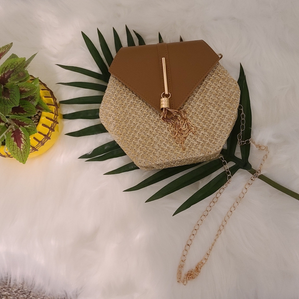 Crossbody bag